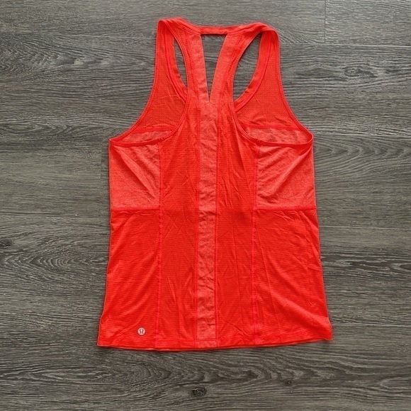 Sz8 Lululemon Pedal to the Medal Singlet in Alarming/heathered alarming VGUC - Picture 8 of 12